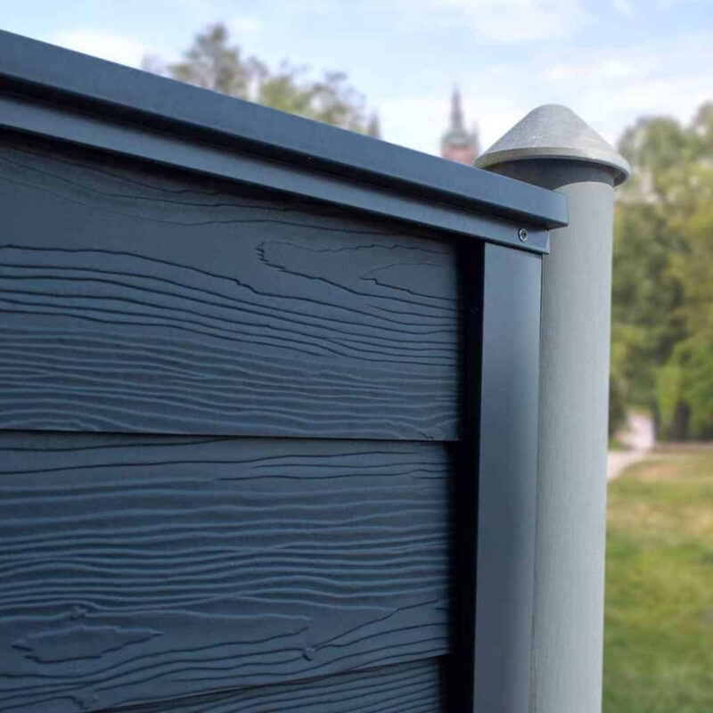 SCG Smartwood 200 x 2400 mm in dark antracite