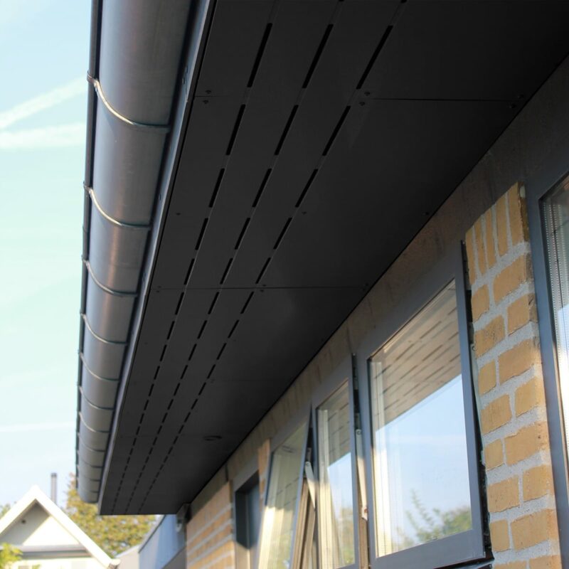 SCG Eaves Panel Half-Lining with ventilation 1200 x 600 x 4 mm in black